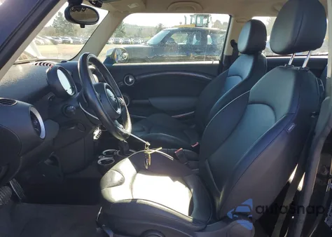 2011 Mini Cooper S z USA, uszkodzony, nr VIN WMWSV3C59BTY14763